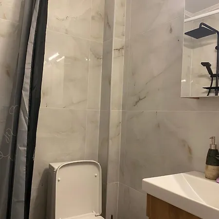 Apartment Angels